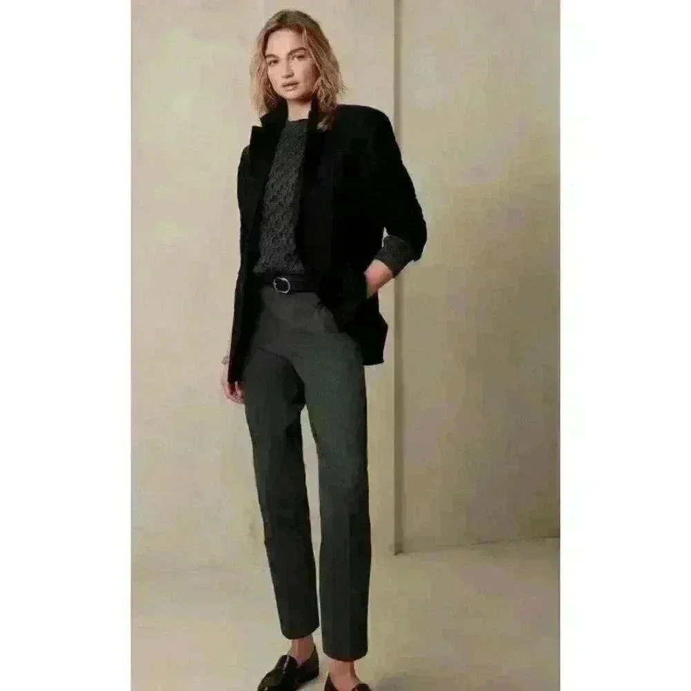 NWT Banana Republic Women's Pull-On Tapered Pants, Gray 8P, Pockets